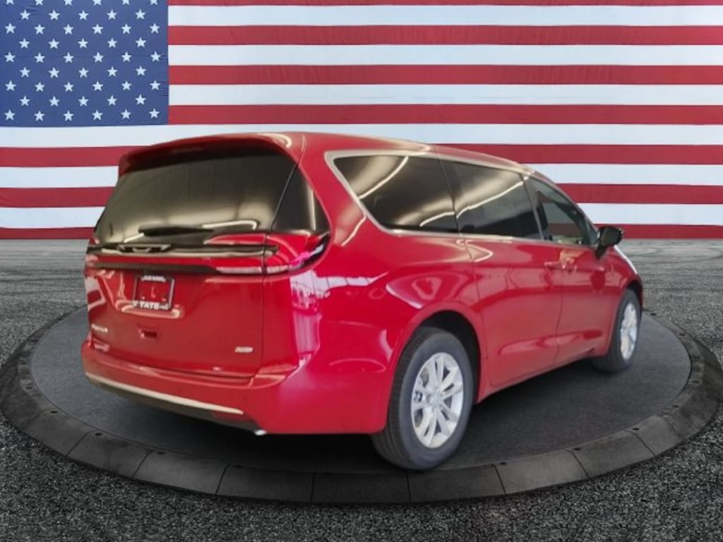 New 2027 Chrysler Pacifica Select Passenger Van