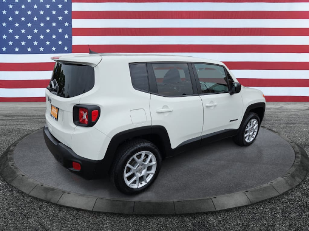 Certified 2023 Jeep Renegade Latitude SUV
