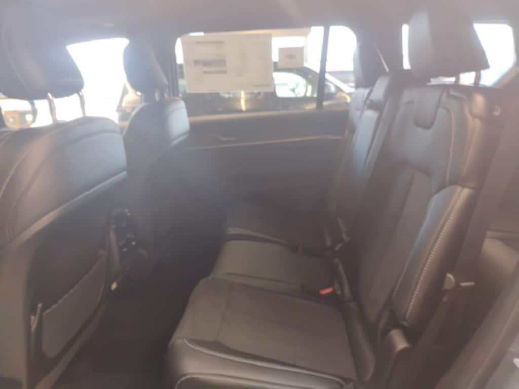 New 2027 Jeep Grand Cherokee L Altitude Sport Utility