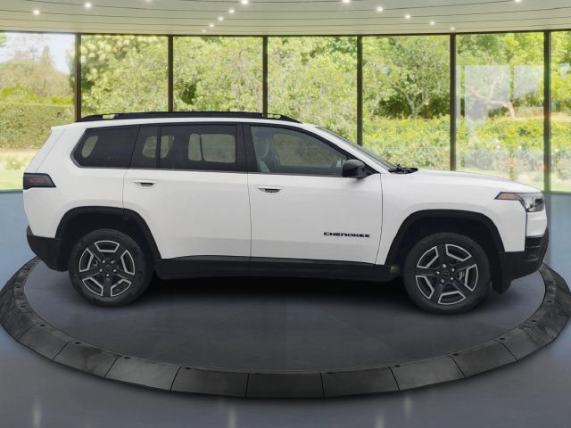 New 2026 Jeep Cherokee Laredo Sport Utility