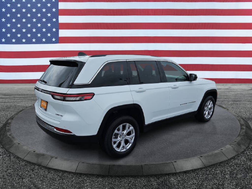 Used 2022 Jeep Grand Cherokee Limited SUV