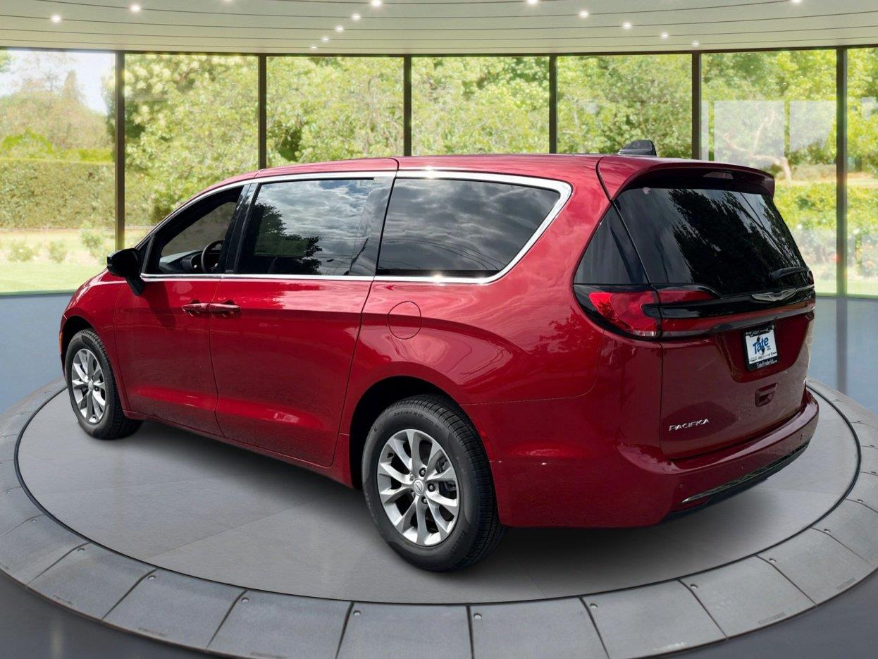 2026 Chrysler Pacifica Select - Photo 5