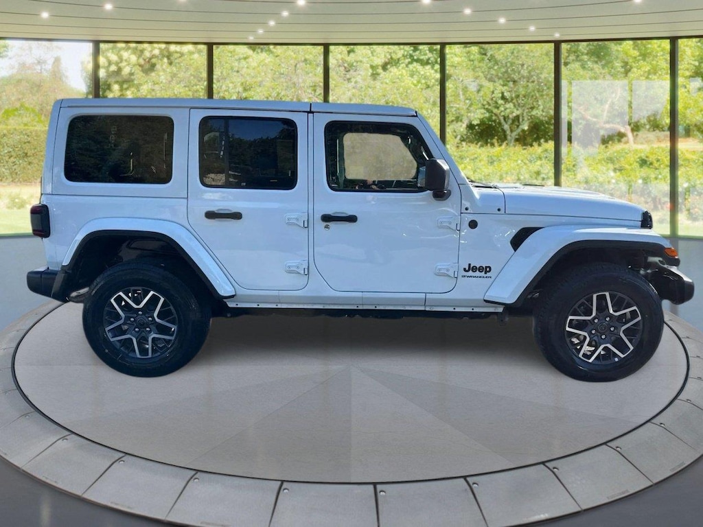 Certified 2025 Jeep Wrangler Sahara SUV