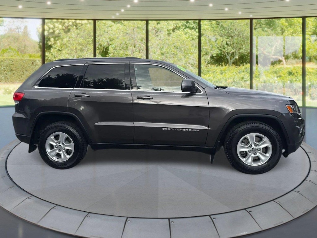 Used 2014 Jeep Grand Cherokee Laredo SUV