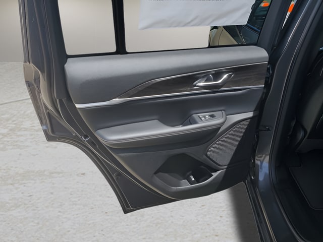 2026 Jeep Grand Cherokee Laredo - Photo 29