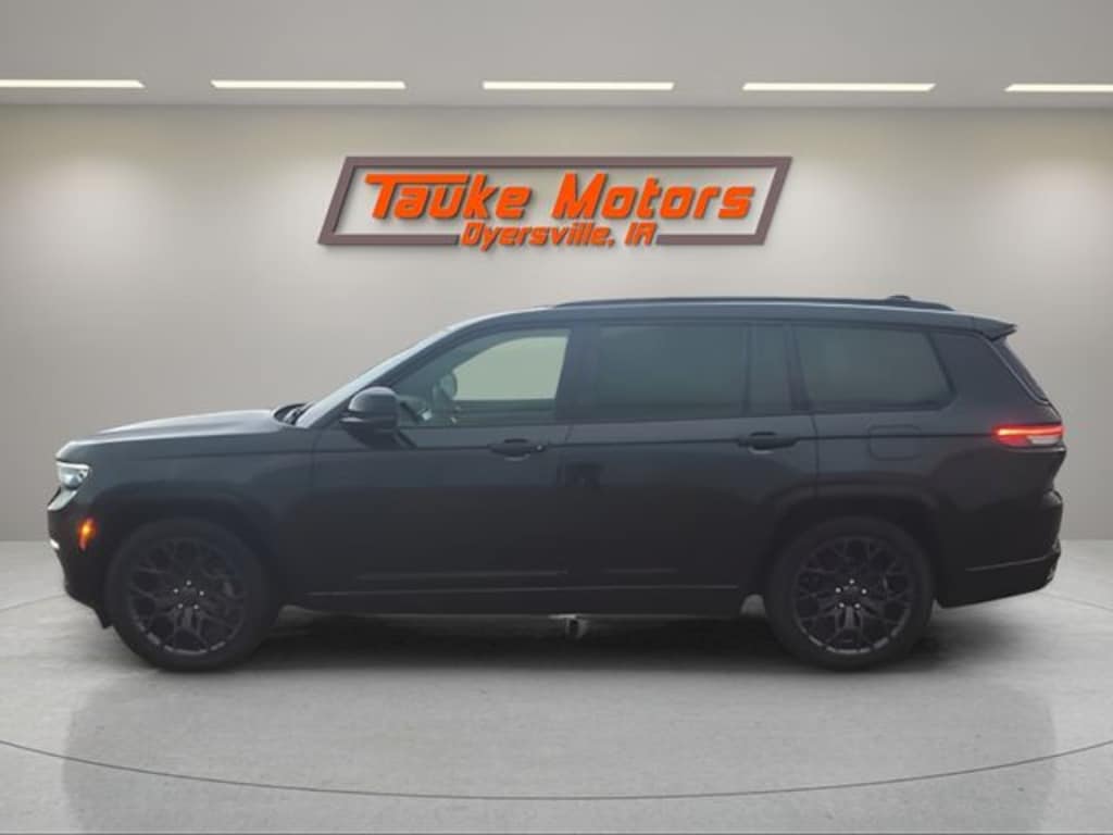 Used 2023 Jeep Grand Cherokee L Summit SUV