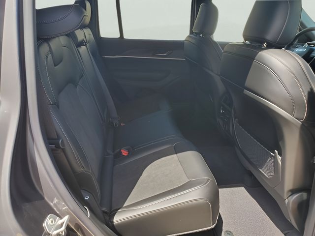 2026 Jeep Grand Cherokee Laredo - Photo 38