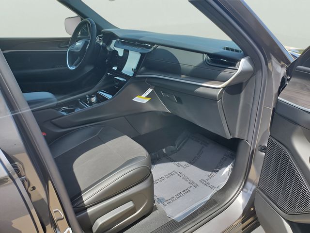 2026 Jeep Grand Cherokee Laredo - Photo 34
