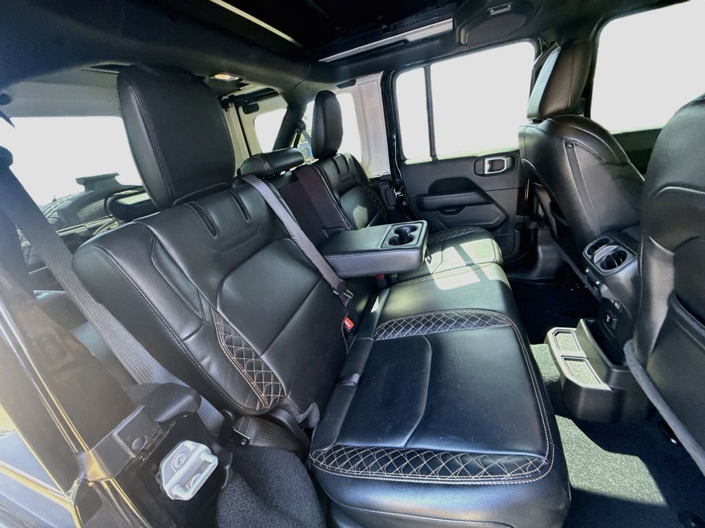2022 Jeep Wrangler Unlimited High Altitude 4XE - Photo 28