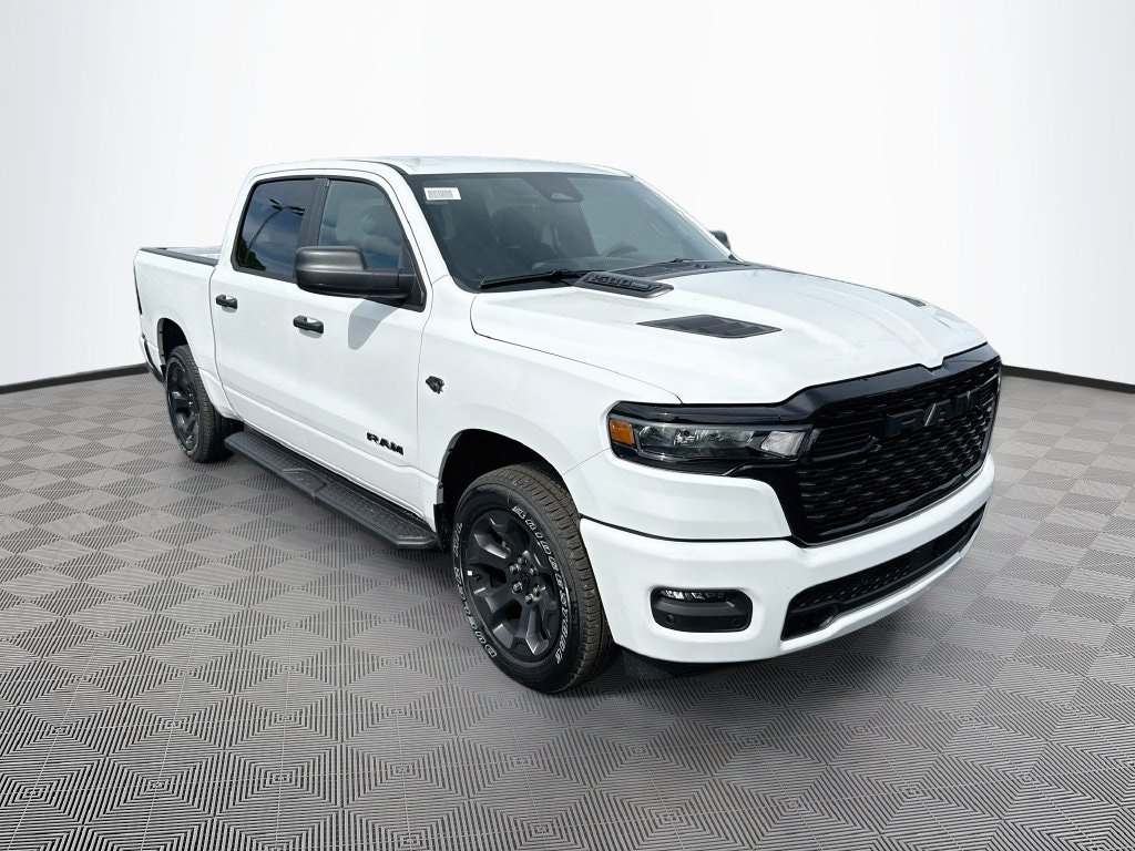 New 2027 Ram 1500 EXPRESS CREW CAB 4X4 5'7 BOX Pickup