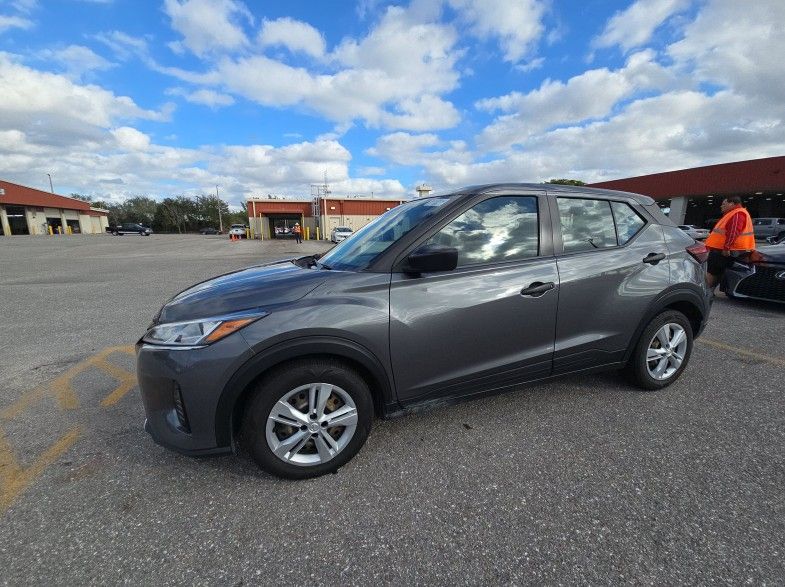 2021 Nissan Kicks