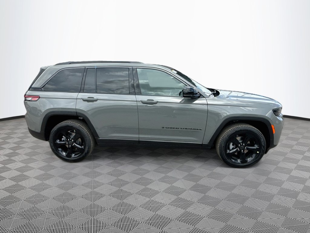 New 2027 Jeep Grand Cherokee LIMITED 4X4 Sport Utility