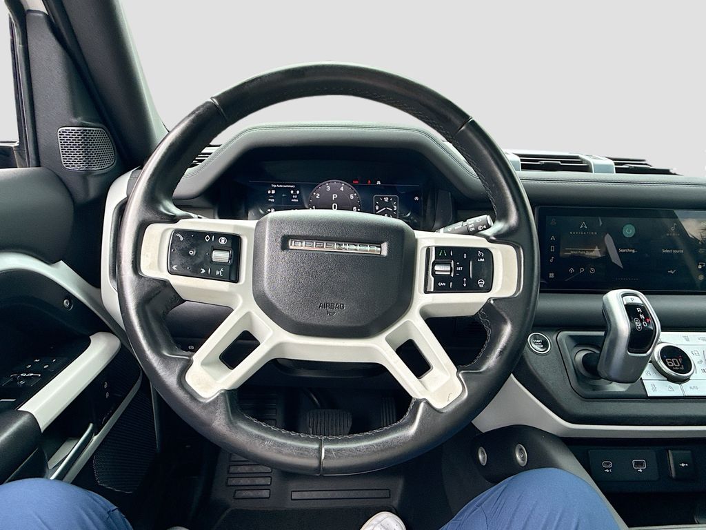 2024 Land Rover Defender S - Photo 12