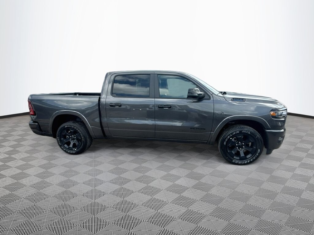 New 2027 Ram 1500 BIG HORN CREW CAB 4X2 5'7 BOX Pickup