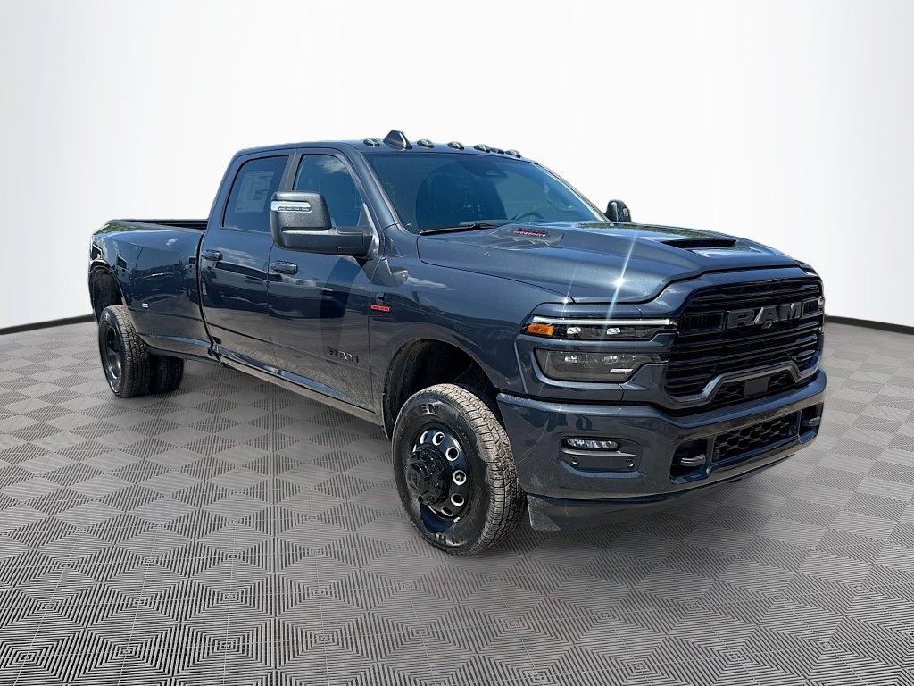 New 2026 Ram 3500 LARAMIE CREW CAB 4X4 8' BOX Pickup