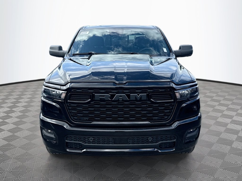 New 2026 Ram 1500 EXPRESS CREW CAB 4X2 5'7 BOX Pickup