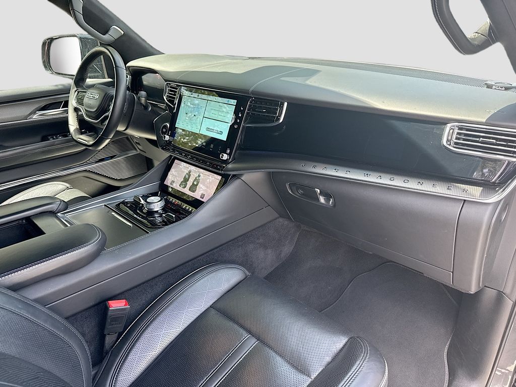 2024 Jeep Grand Wagoneer Series II - Photo 32