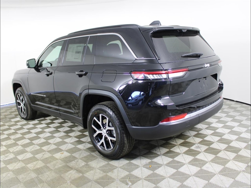 New 2025 Jeep Grand Cherokee LIMITED 4X2 Sport Utility