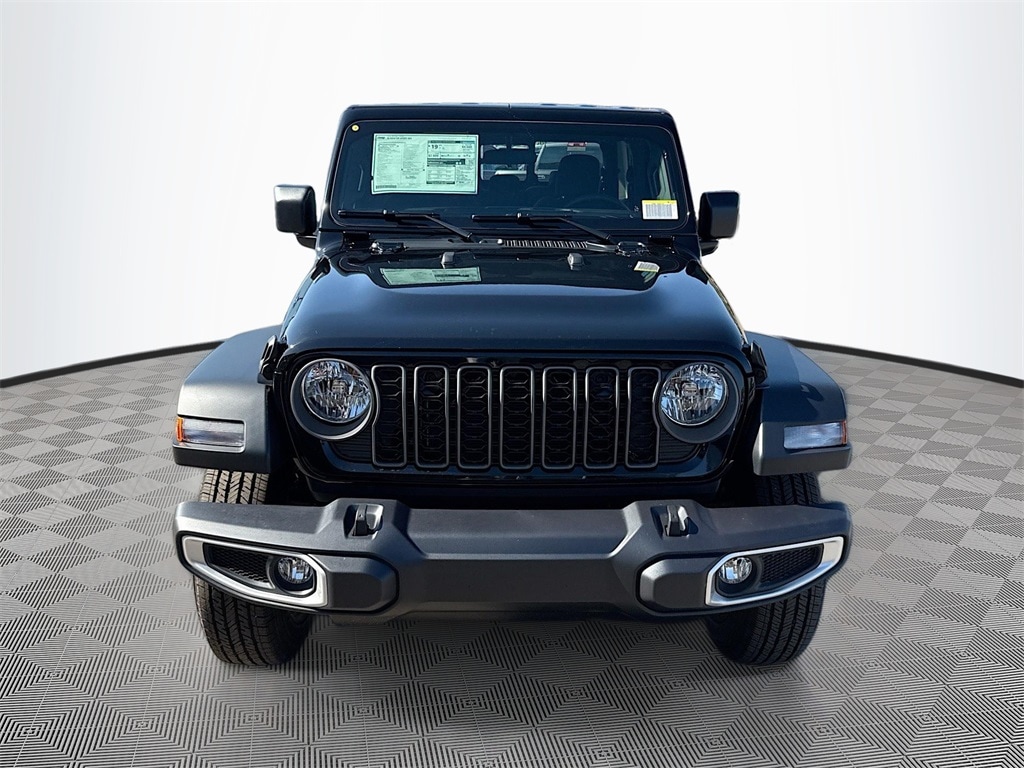 New 2026 Jeep Gladiator SPORT 4X4 Pickup