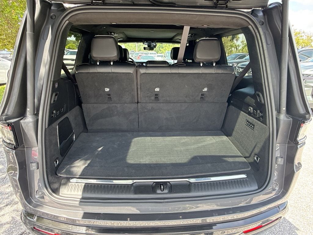 2024 Jeep Grand Wagoneer Series II - Photo 28