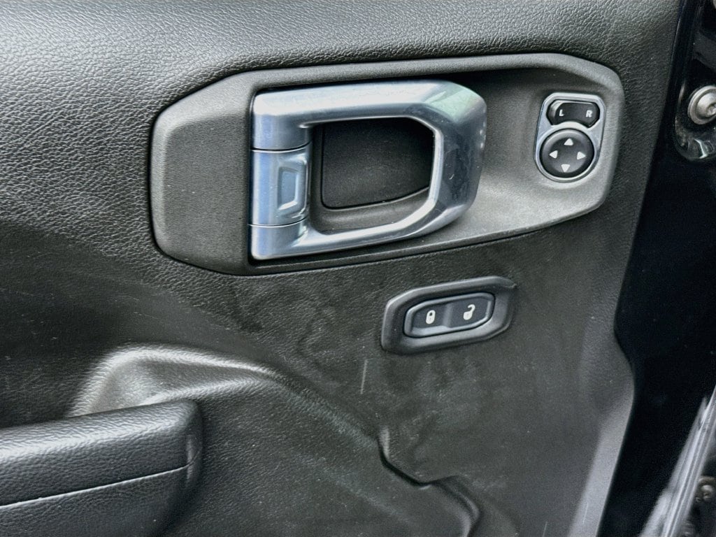 2022 Jeep Gladiator Rubicon - Photo 19