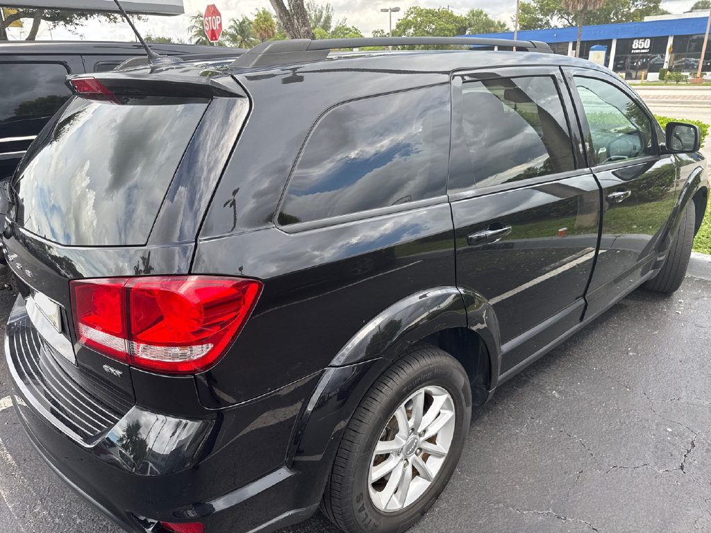 3C4PDCBG7DT516833