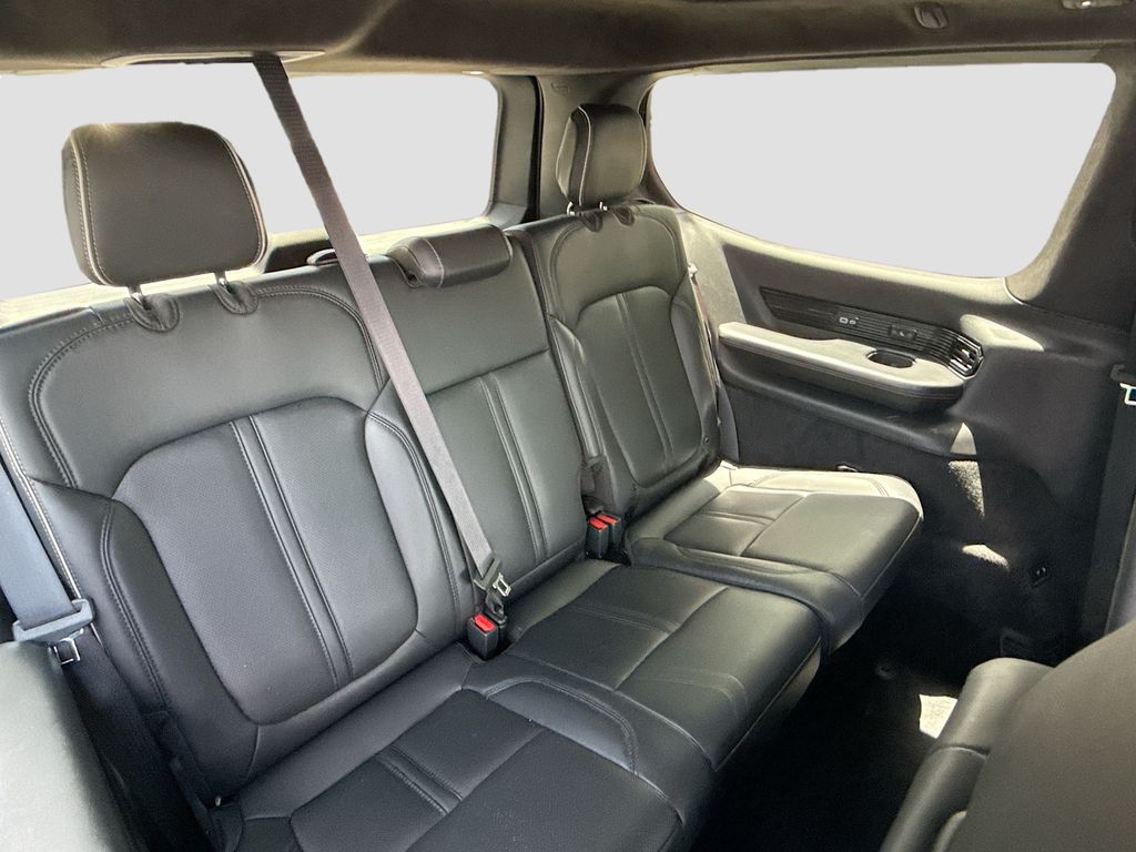 2024 Jeep Grand Wagoneer Series II - Photo 29