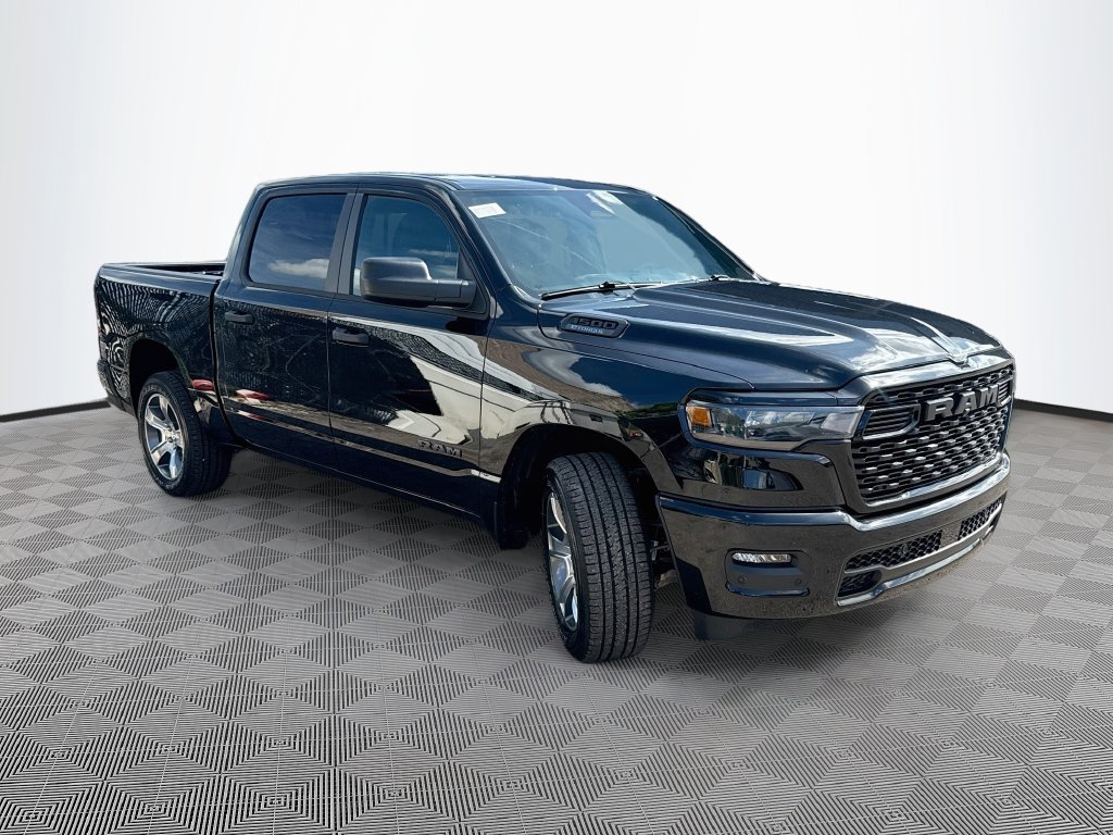 New 2027 Ram 1500 EXPRESS CREW CAB 4X2 5'7 BOX Pickup