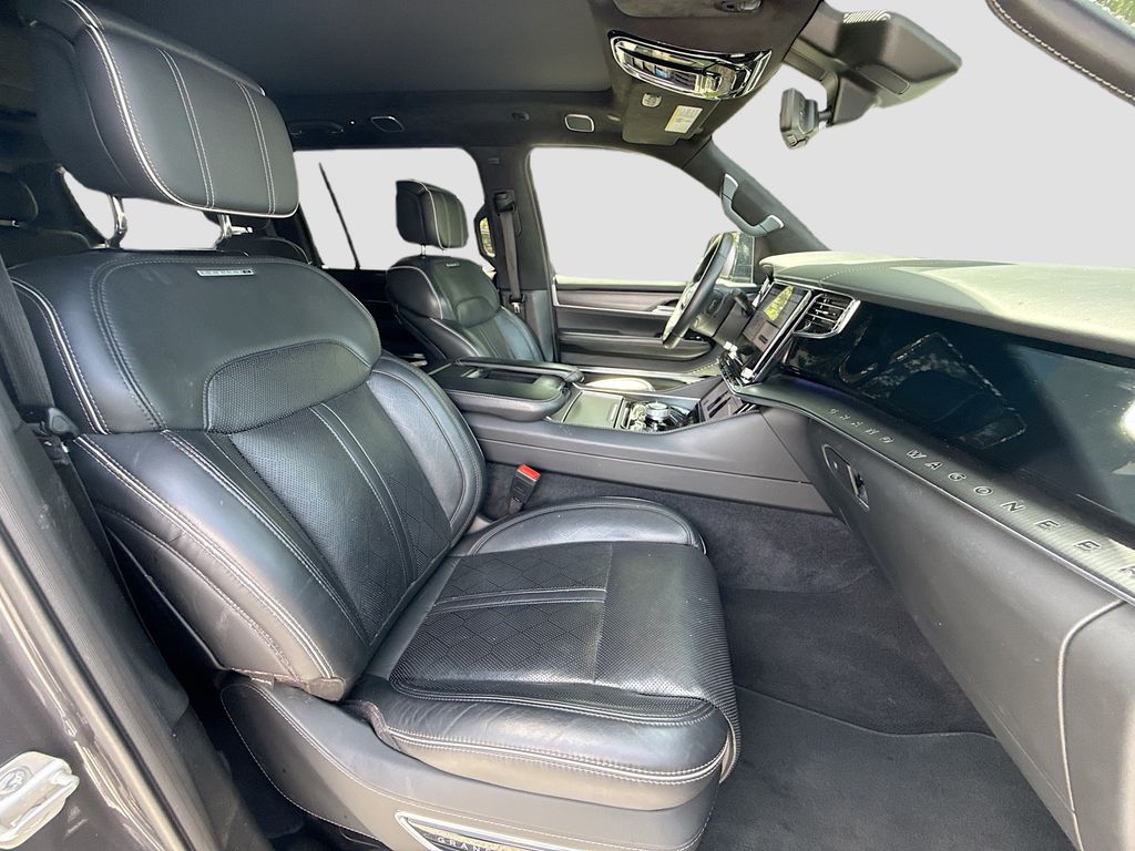 2024 Jeep Grand Wagoneer Series II - Photo 31