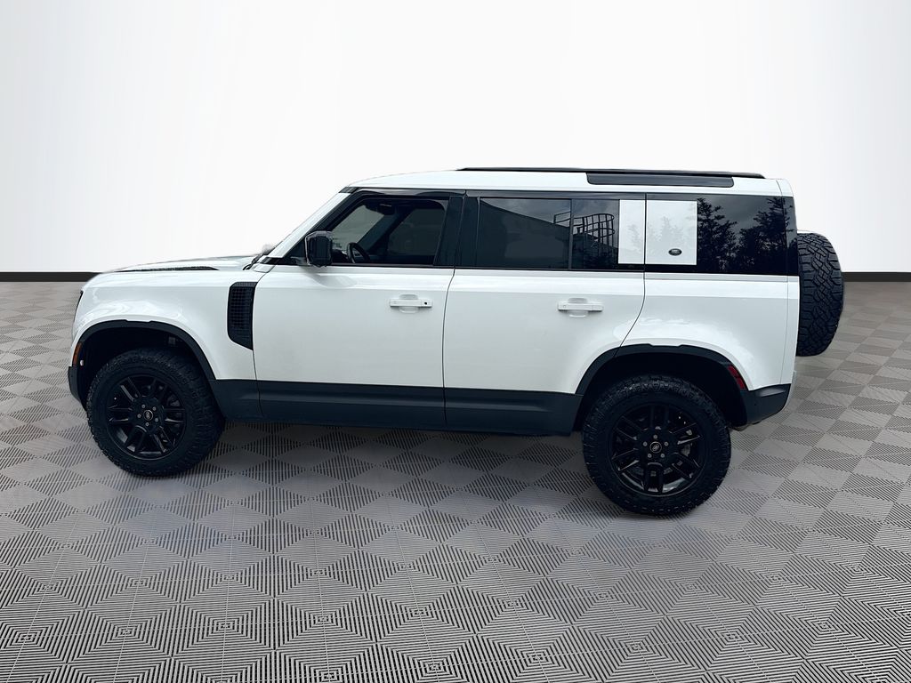 2024 Land Rover Defender S - Photo 9