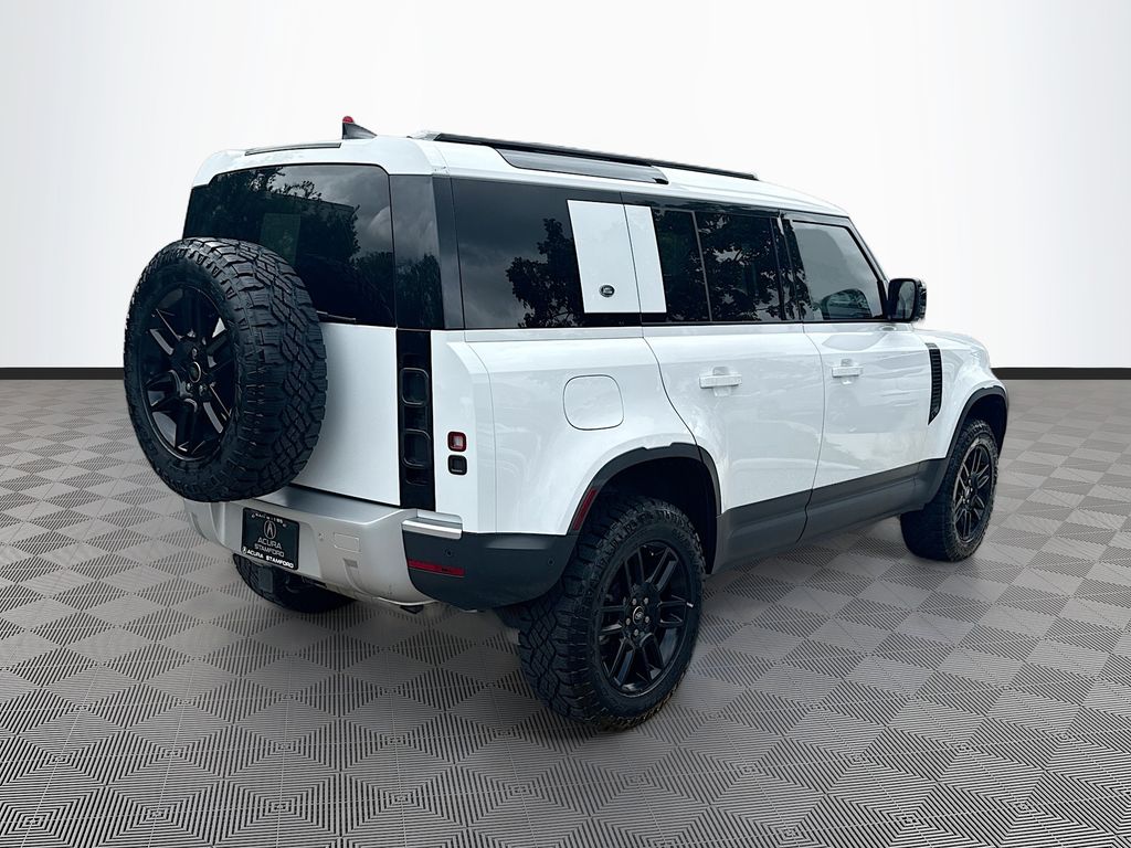 2024 Land Rover Defender S - Photo 6