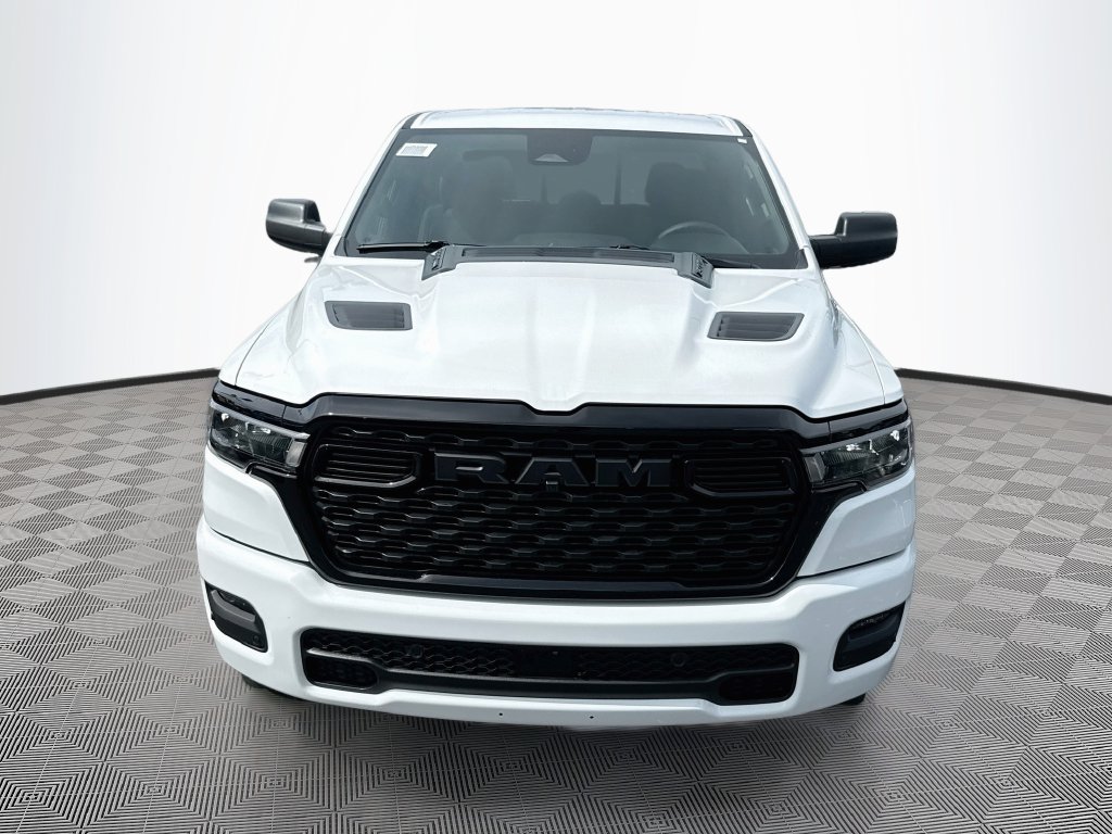 New 2027 Ram 1500 EXPRESS CREW CAB 4X4 5'7 BOX Pickup