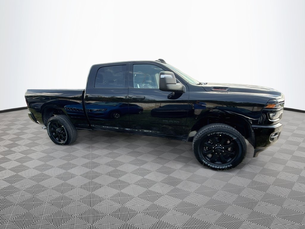 New 2026 Ram 2500 BIG HORN CREW CAB 4X4 6'4 BOX Pickup