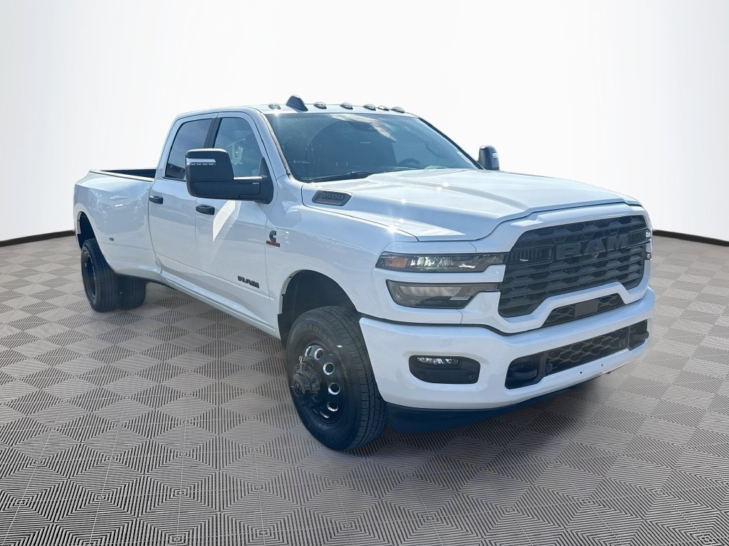 New 2027 Ram 3500 BIG HORN CREW CAB 4X4 8' BOX Pickup