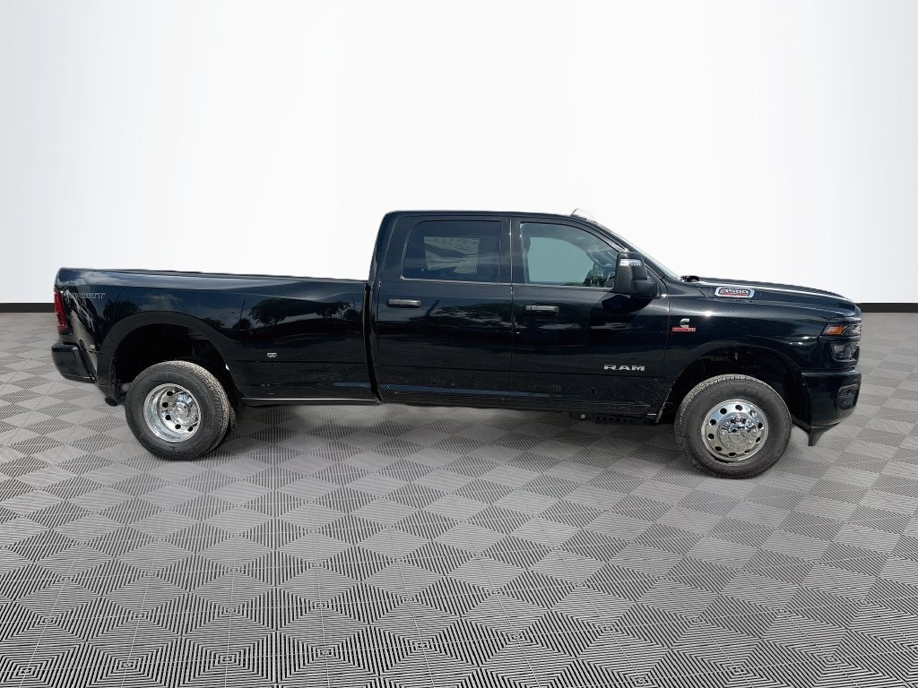 New 2026 Ram 3500 BIG HORN CREW CAB 4X4 8' BOX Pickup