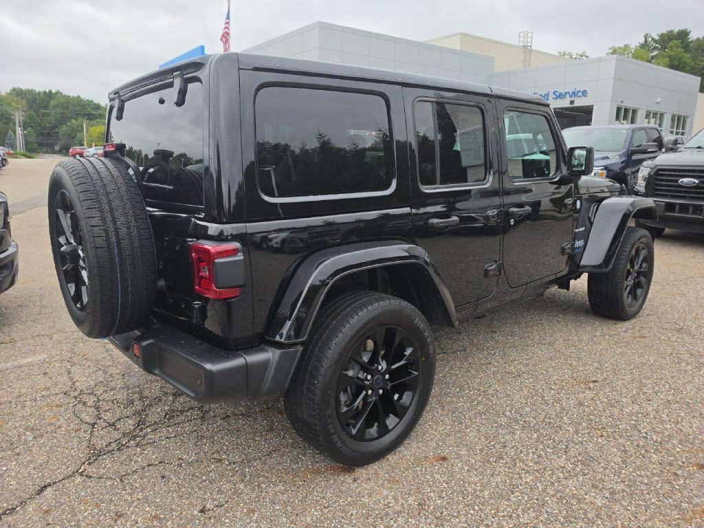 Used 2024 Jeep Wrangler 4xe Sahara SUV