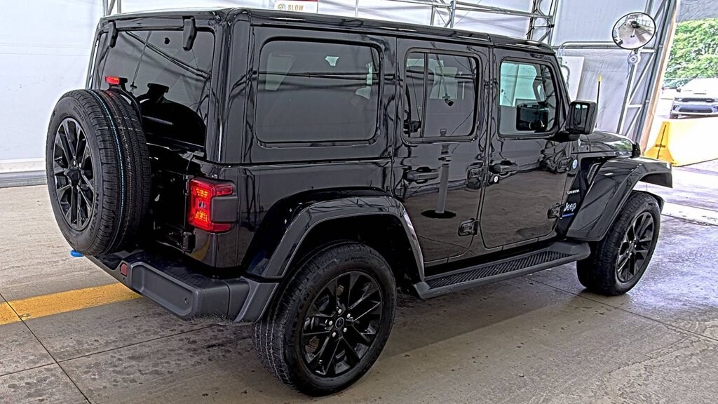 Used 2024 Jeep Wrangler 4xe Sahara SUV