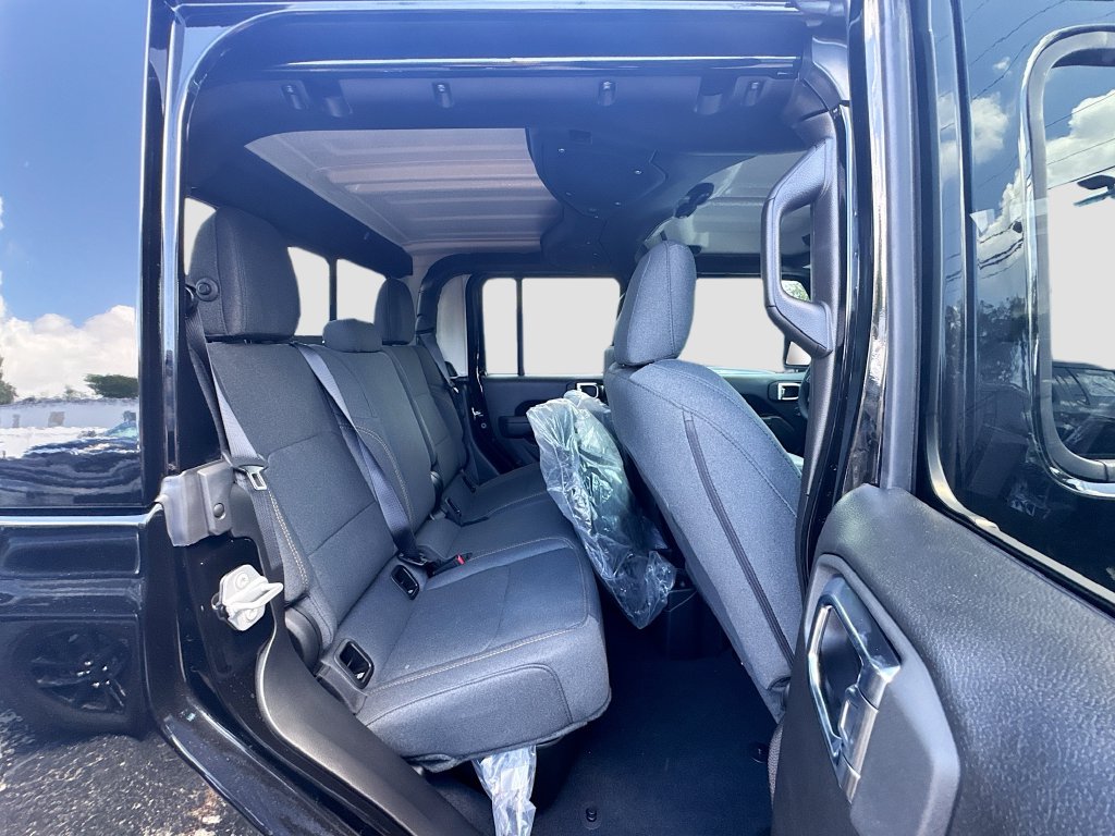 2025 Jeep Gladiator Sport S - Photo 29