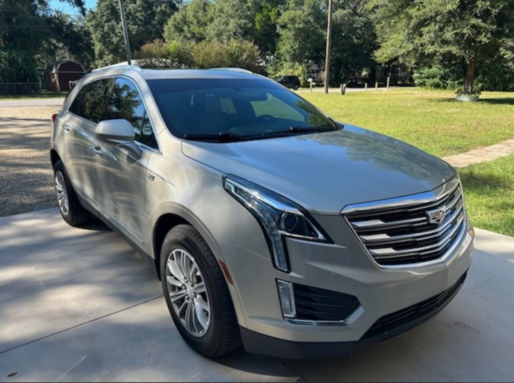 Used 2017 Cadillac XT5 Luxury SUV