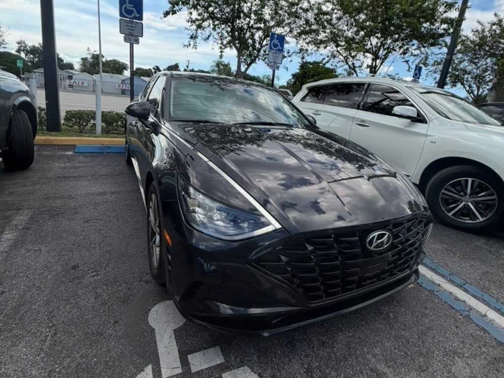 Used 2023 Hyundai Sonata Sedan