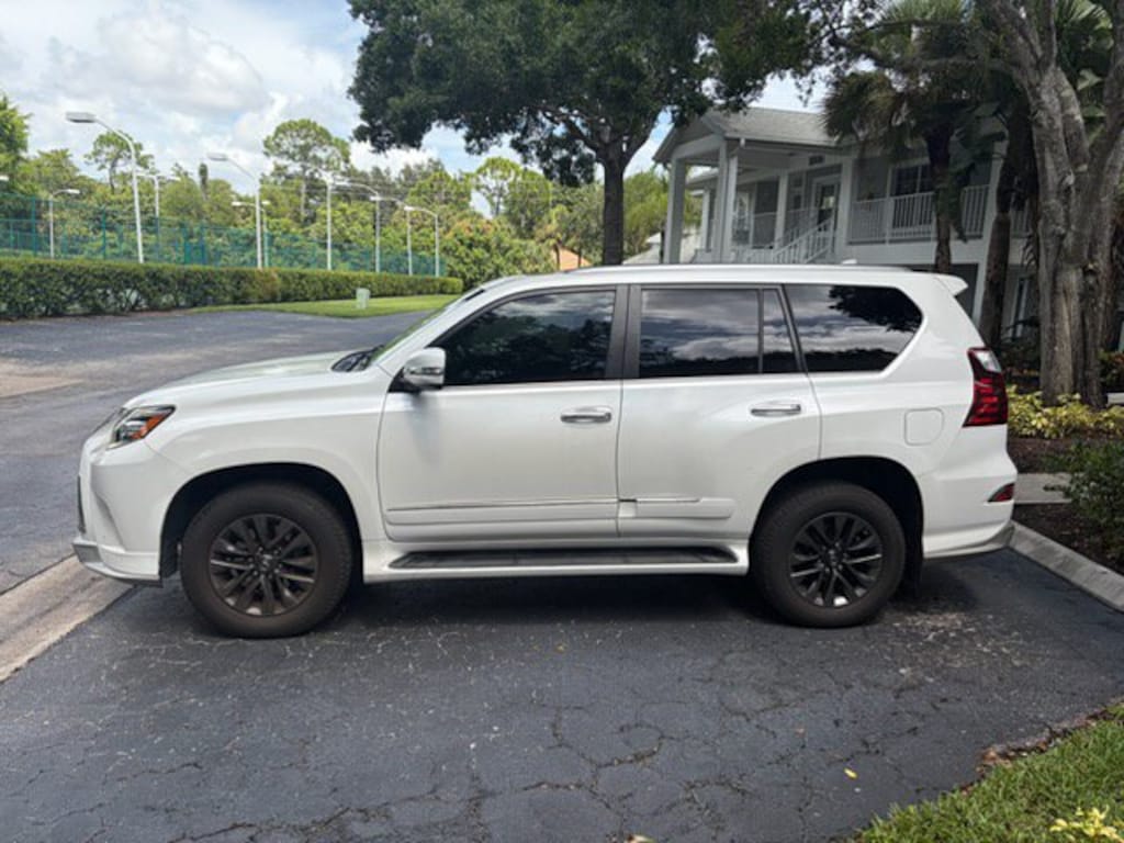 Used 2017 Lexus GX 460 SUV