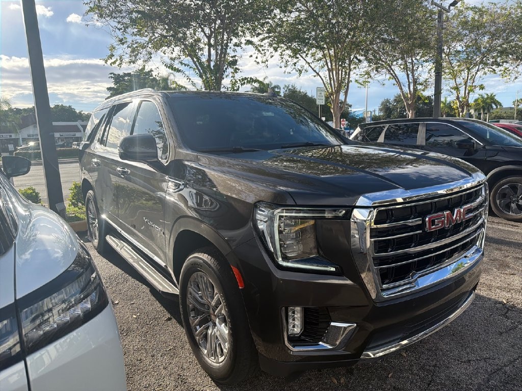 Used 2021 GMC Yukon SLT SUV