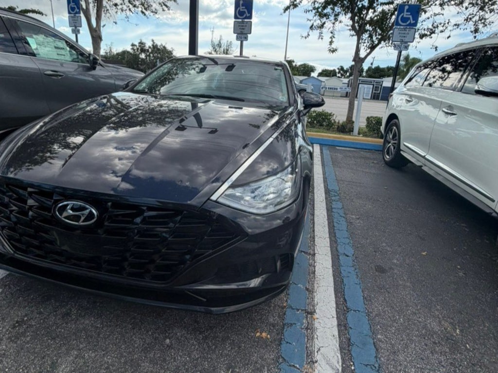 Used 2023 Hyundai Sonata Sedan
