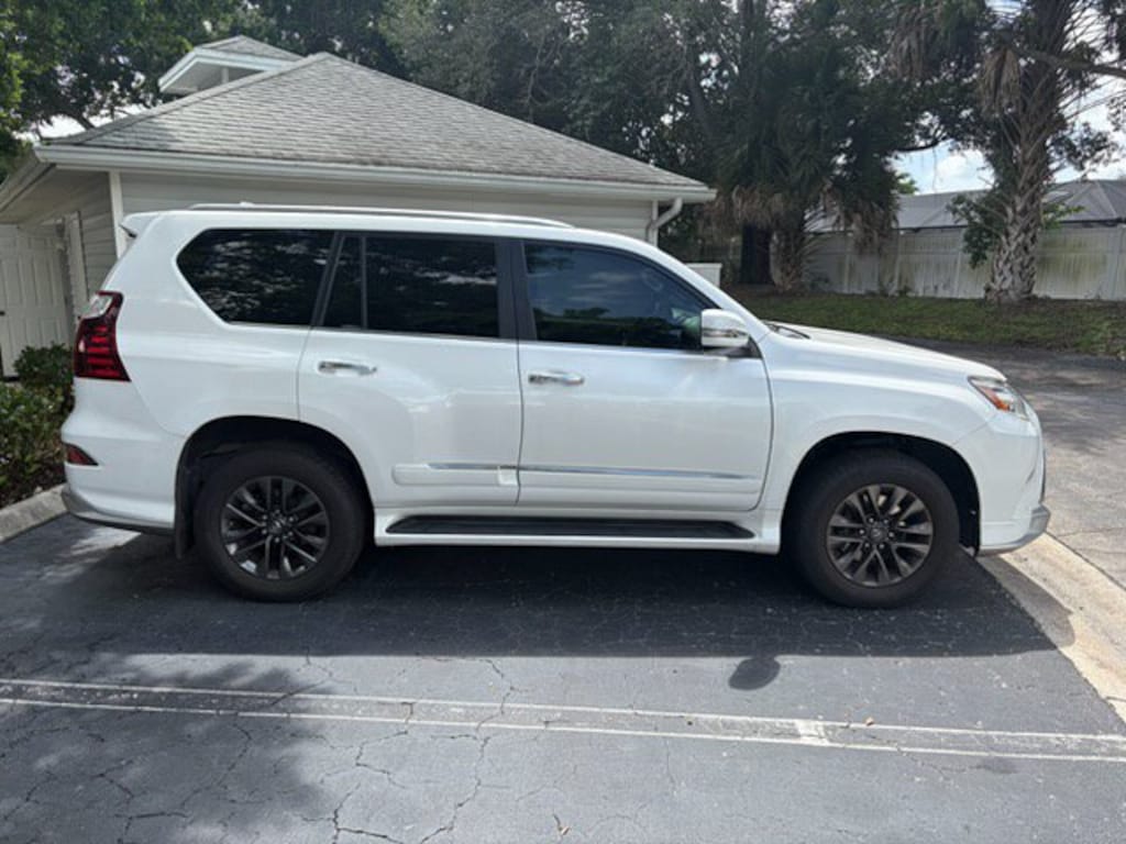 Used 2017 Lexus GX 460 SUV