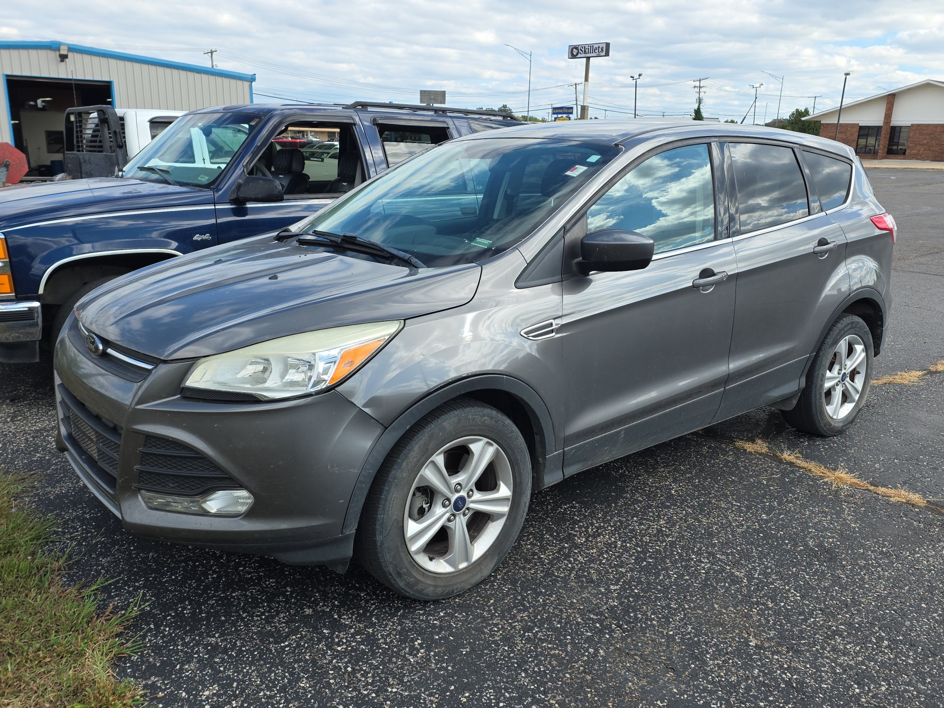Used 2014 Ford Escape SE SUV