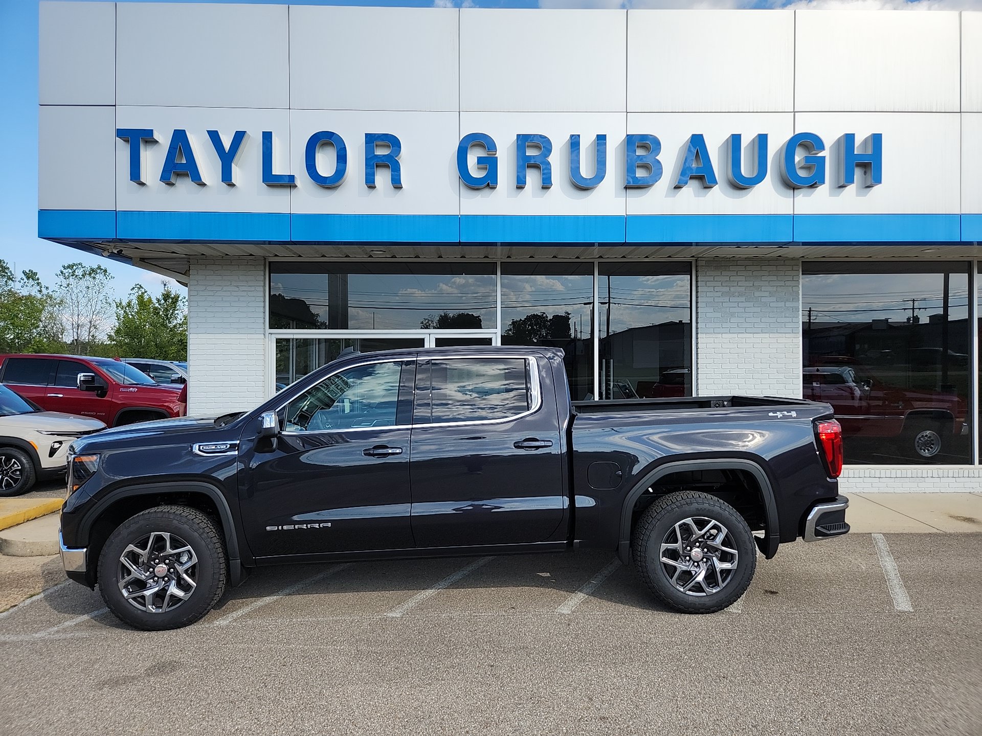 New 2026 GMC Sierra 1500 SLE Truck