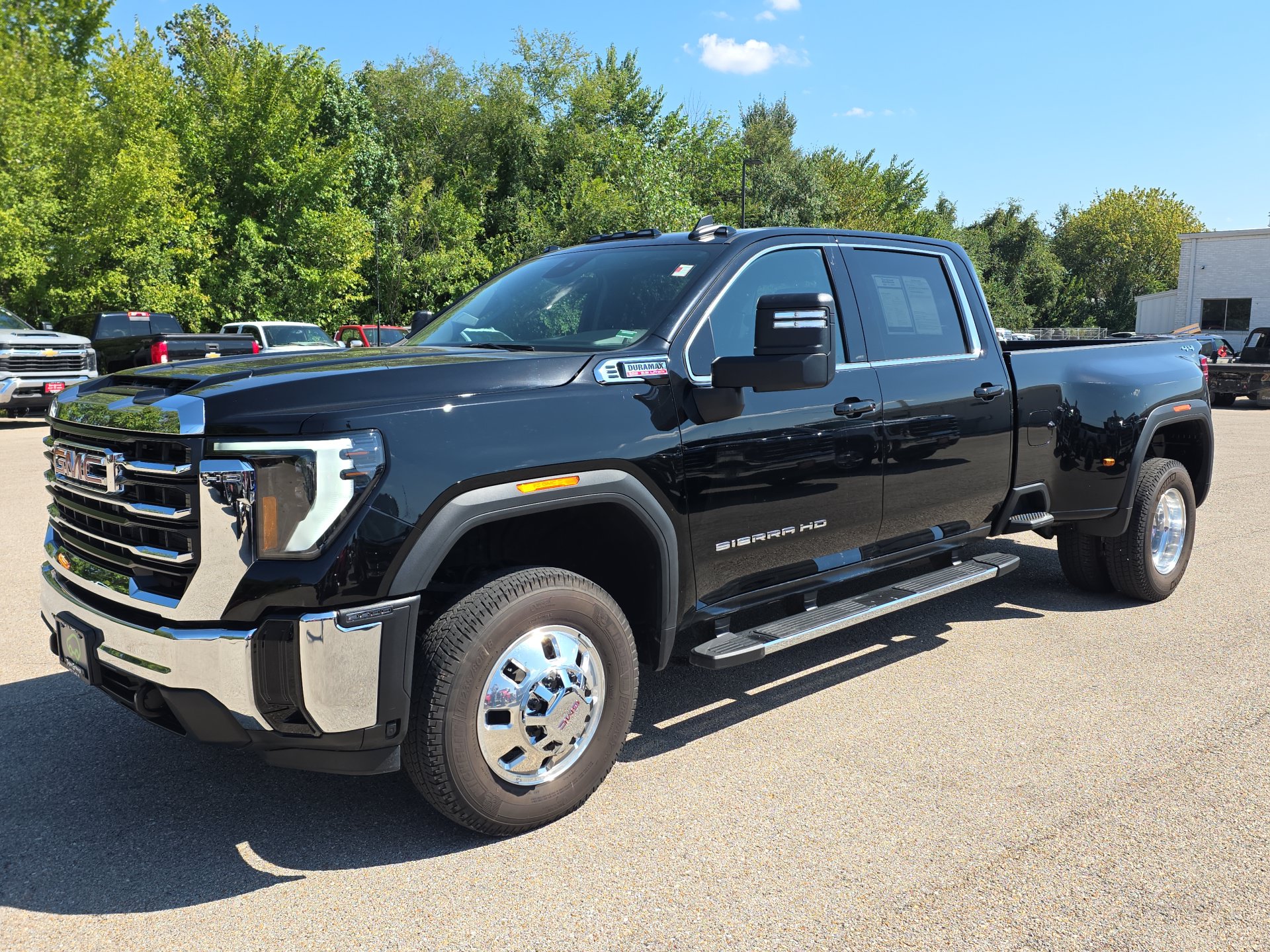 Used 2025 GMC Sierra 3500 HD SLE DRW Truck
