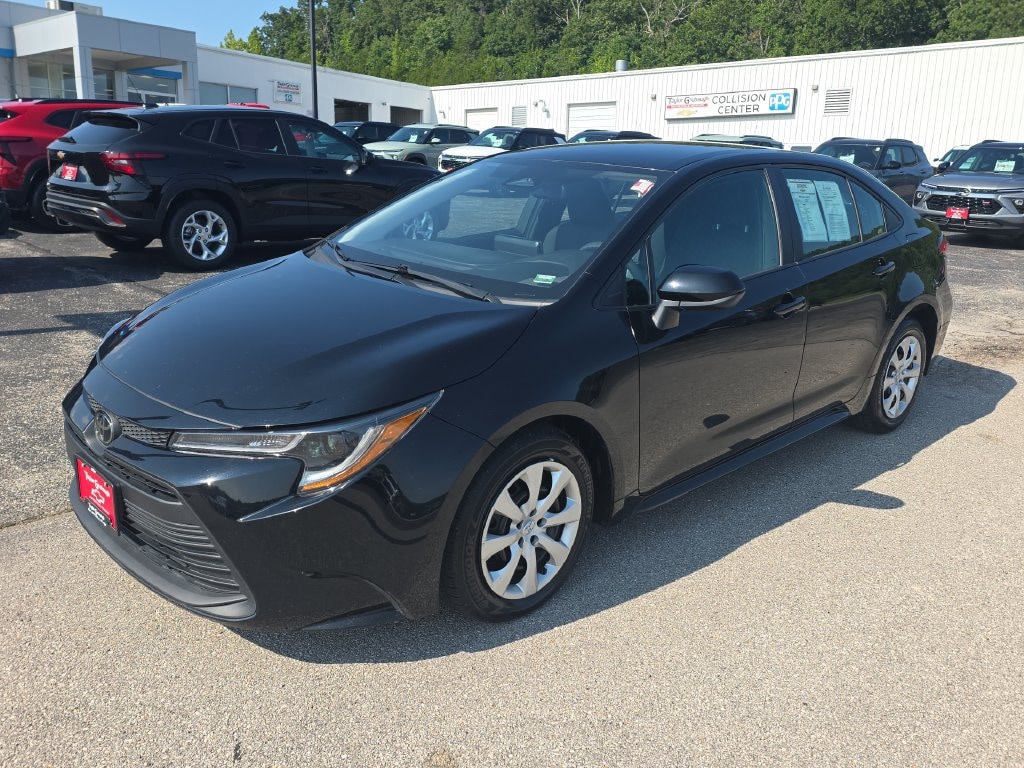 Used 2024 Toyota Corolla LE