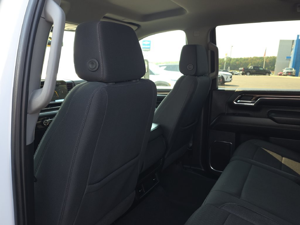 2024 Chevrolet Silverado 3500HD LT - Photo 27
