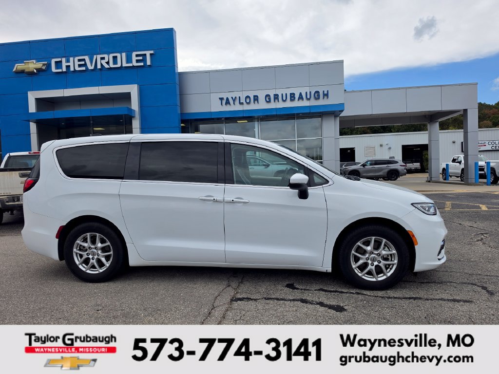  Chrysler Pacifica